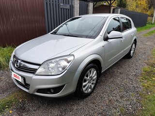 2014 Opel Astra H Рестайлинг, серебристый, 730000 рублей, вид 1