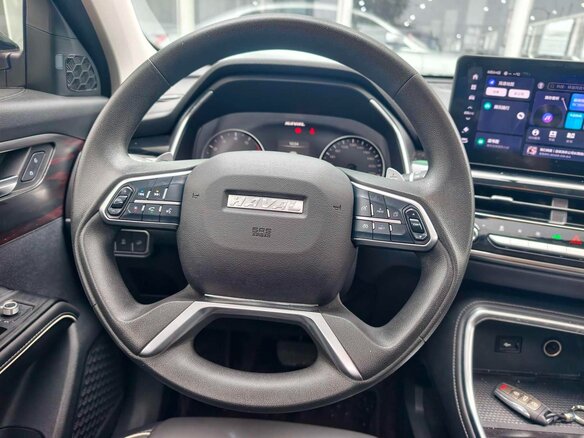 2023 Haval H6 II Рестайлинг, чёрный, 1100000 рублей - вид 8