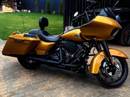 2023 Harley-Davidson Road Glide Special, золотистый, 2950000 рублей, вид 1