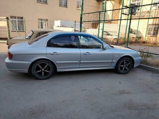 2007 Hyundai Sonata ТагАЗ IV (EF) Рестайлинг, серебристый, 500000 рублей, вид 1