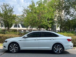 2021 Volkswagen Sagitar III, белый, 1546000 рублей, вид 3