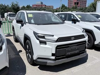 2025 Toyota RAV4 VI (XA60), белый, 4450800 рублей, вид 2