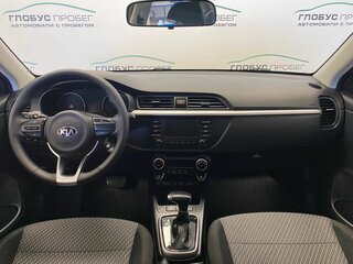 2017 Kia Rio IV, серебристый, 1450000 рублей, вид 4