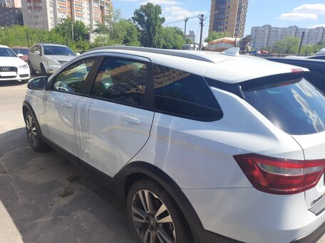 2020 Lada (ВАЗ) Vesta SW Cross I, белый, 990000 рублей, вид 2