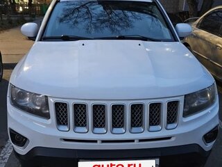 2013 Jeep Compass I Рестайлинг 2, белый, 1000000 рублей, вид 1
