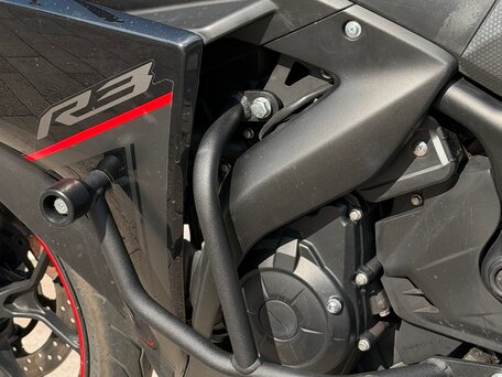 2018 Yamaha YZF-R3, чёрный, 480000 рублей, вид 4