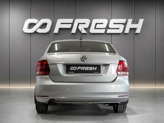 2018 Volkswagen Polo V Рестайлинг, серебристый, 1570000 рублей, вид 4