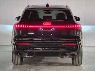 2026 Audi Q5 L III (GU), чёрный, 6098000 рублей, вид 4