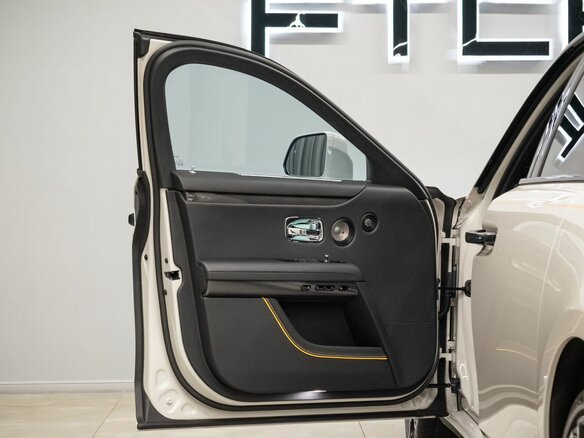 2025 Rolls-Royce Ghost Black Badge II Рестайлинг (Series II), серый, 47294000 рублей - вид 21