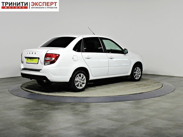 2023 Lada (ВАЗ) Granta I Рестайлинг, белый, 834000 рублей - вид 4