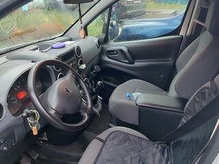 2010 Peugeot Partner II, белый, 345000 рублей, вид 5