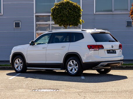 2018 Volkswagen Teramont I, белый, 2495000 рублей, вид 4
