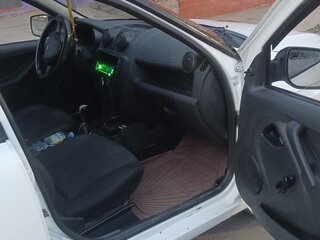 2016 Lada (ВАЗ) Granta I, белый, 300000 рублей, вид 4
