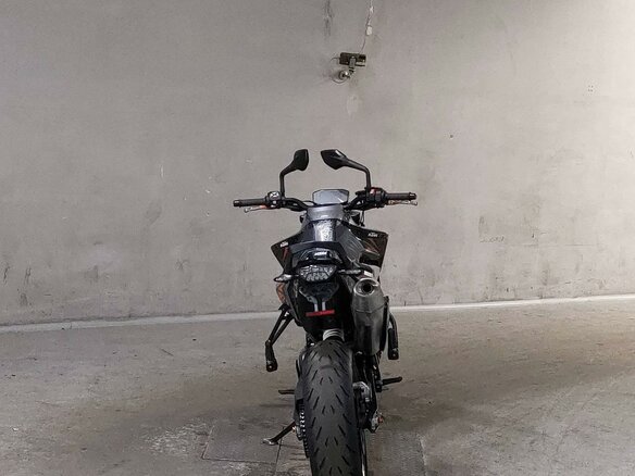 2018 KTM 790 Duke, серый, 699000 рублей - вид 3