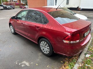 2011 Volkswagen Polo V, красный, 590000 рублей, вид 5