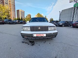 2000 Toyota Crown X (S150), белый, 430000 рублей, вид 1