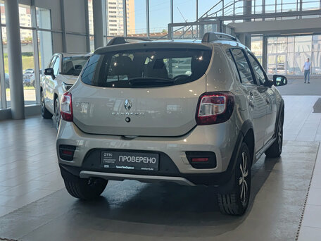 2017 Renault Sandero Stepway II, бежевый, 892000 рублей, вид 5