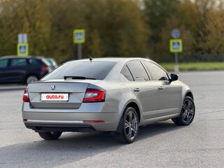 2020 Skoda Octavia III (A7) Рестайлинг, серый, 2700000 рублей, вид 5