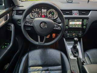 2015 Skoda Octavia III (A7), белый, 1250000 рублей, вид 5