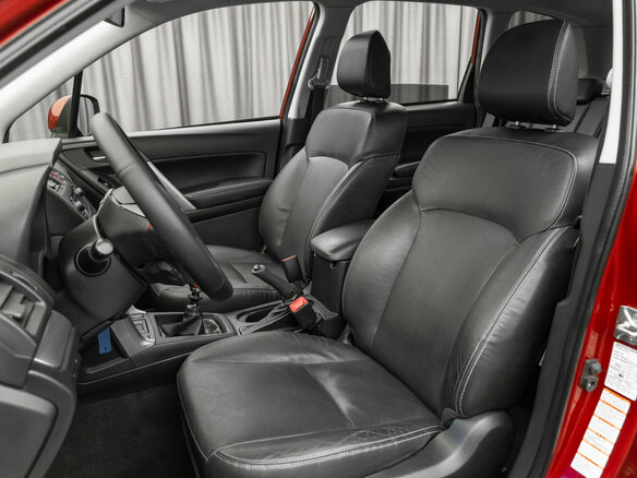 2013 Subaru Forester IV, красный - вид 8