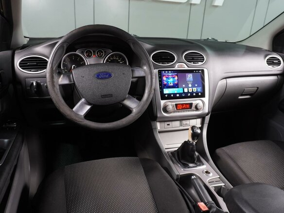 2010 Ford Focus II Рестайлинг, красный - вид 5