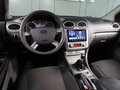 2010 Ford Focus II Рестайлинг, красный - вид 5