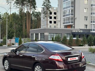 2010 Nissan Teana II (J32), пурпурный, 650000 рублей, вид 4