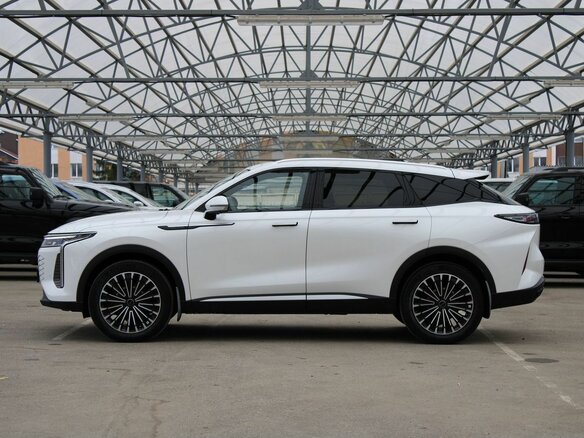 2024 Exeed RX, белый, 3200000 рублей - вид 1