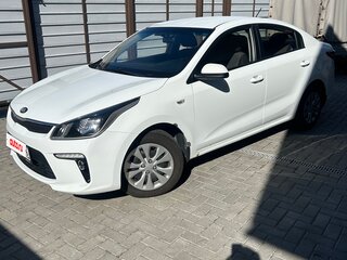 2017 Kia Rio IV, белый, 1200000 рублей, вид 1