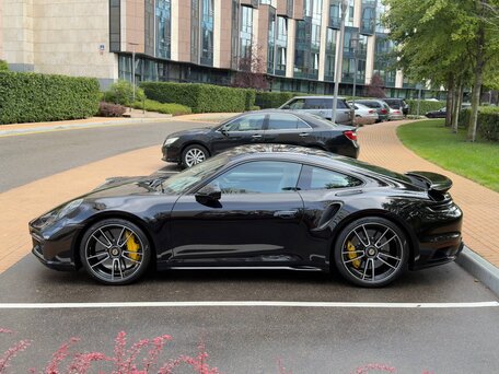 2023 Porsche 911 Turbo S VIII (992), чёрный, 24750000 рублей, вид 3