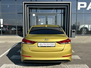 2017 Hyundai Elantra VI (AD), золотистый, 1517000 рублей, вид 5