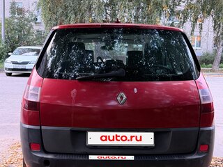 2004 Renault Scenic II, красный, 480000 рублей, вид 4