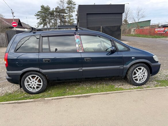 2001 Opel Zafira A, синий, 350000 рублей - вид 17