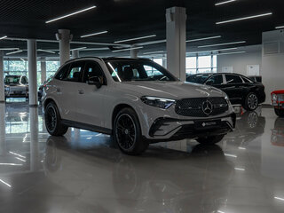 2026 Mercedes-Benz GLC 300 II (X254), серый, 9100000 рублей, вид 2