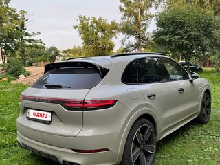 2020 Porsche Cayenne E-Hybrid III, серый, 6800000 рублей, вид 5