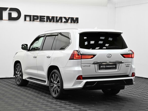 2018 Lexus LX 570 III Рестайлинг 2, белый, 9990000 рублей - вид 32