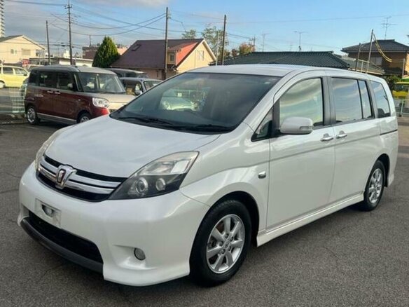 2016 Toyota ISis I Рестайлинг, белый, 1031000 рублей - вид 3