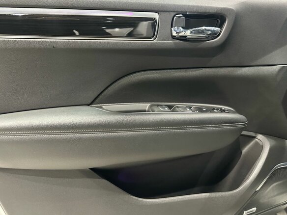 2017 Renault Koleos II, белый, 2019000 рублей - вид 17
