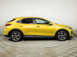 2021 Kia XCeed I, жёлтый, 1998900 рублей, вид 4
