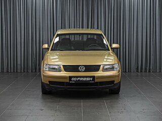1998 Volkswagen Passat B5, жёлтый, 560000 рублей, вид 3