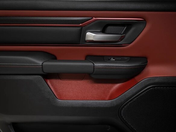 2025 Ram 1500 Crew Cab V Рестайлинг, зелёный, 8490000 рублей - вид 16