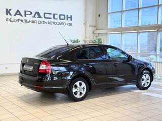 2010 Skoda Octavia II (A5) Рестайлинг, чёрный, 815000 рублей, вид 2