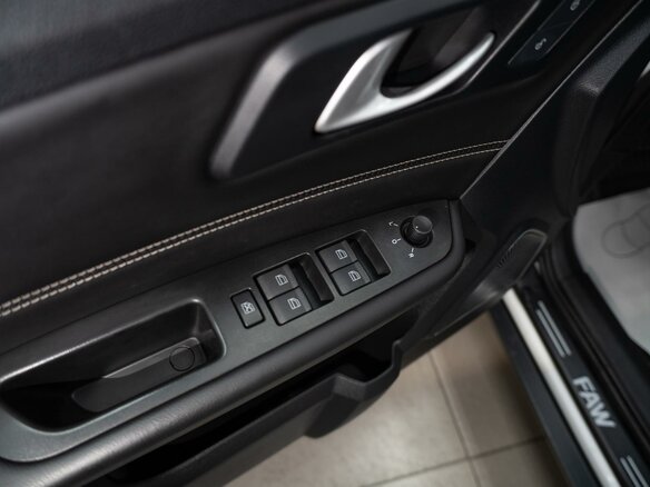 2019 FAW Besturn X40 I, белый, 1269000 рублей - вид 8
