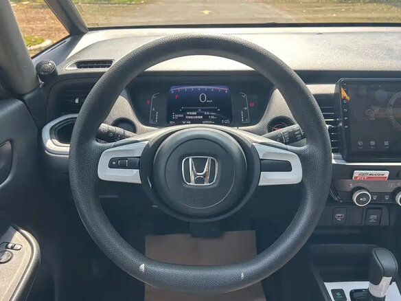 2022 Honda Fit IV Рестайлинг, белый, 1452069 рублей - вид 8
