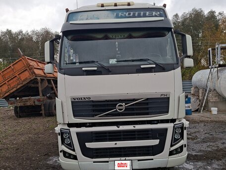 2011 Volvo FH, белый, 2750000 рублей, вид 2
