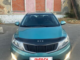 2013 Kia Rio III, зелёный, 610000 рублей, вид 4