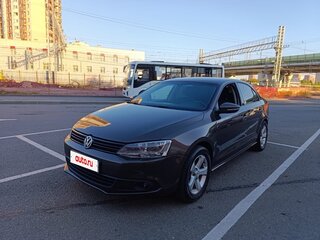 2014 Volkswagen Jetta VI Рестайлинг, коричневый, 935000 рублей, вид 3