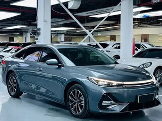 2025 Geely Galaxy A7 70 km, серый, 2637110 рублей, вид 3