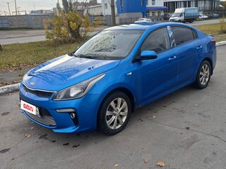 2018 Kia Rio IV, синий, 700000 рублей, вид 1