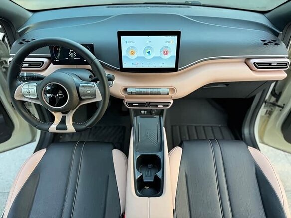 2025 BYD Seagull 38.88 kWh I, белый, 1290000 рублей - вид 6